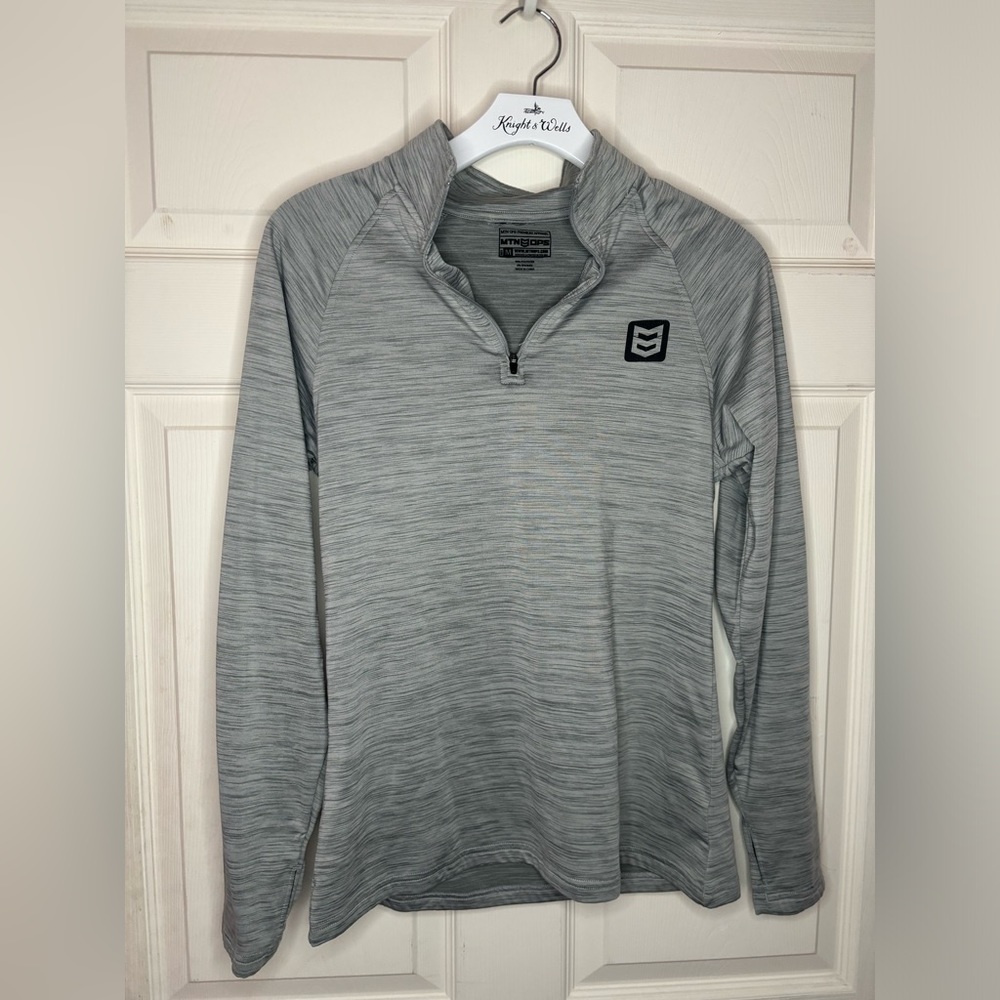Mtn ops grey long sleeve